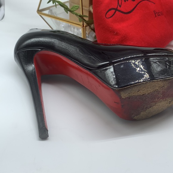 7.5 Authentic Lou boutin - Picture 2 of 6